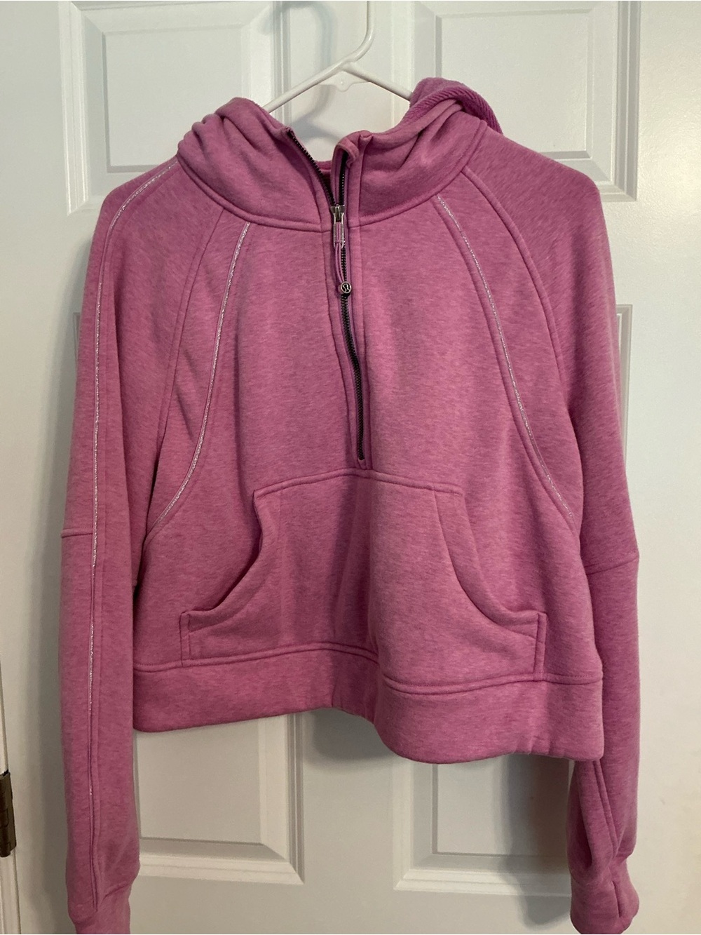 lululemon athletica pink scuba